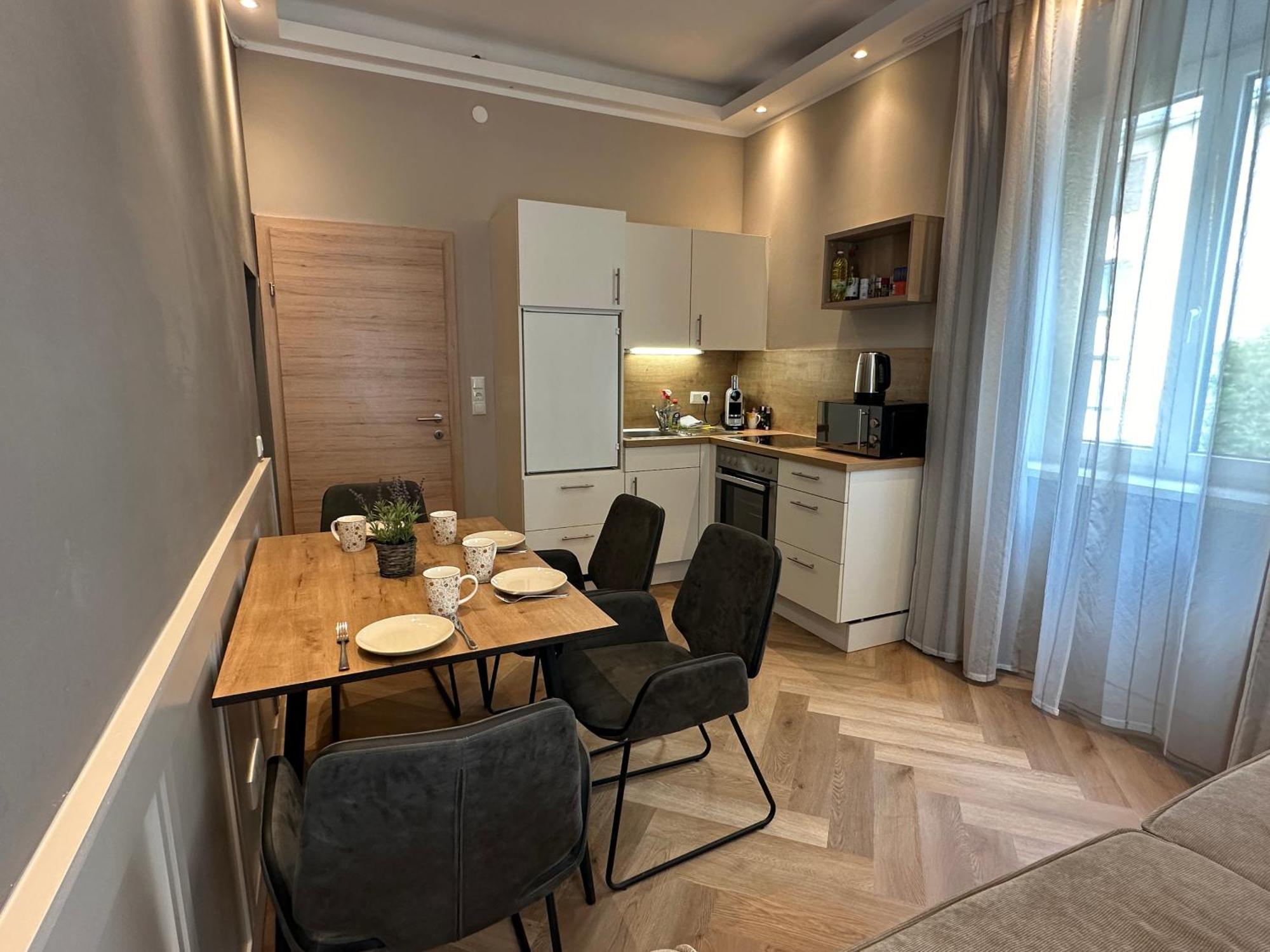 Book-A-Room Salzburg Apartment 31 المظهر الخارجي الصورة